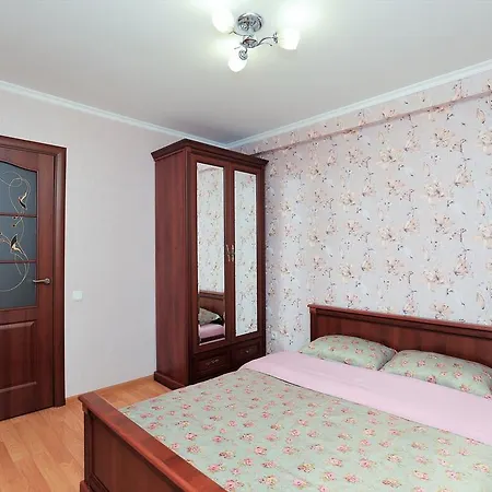 On Obolonskiy Prospect 12 Apartment